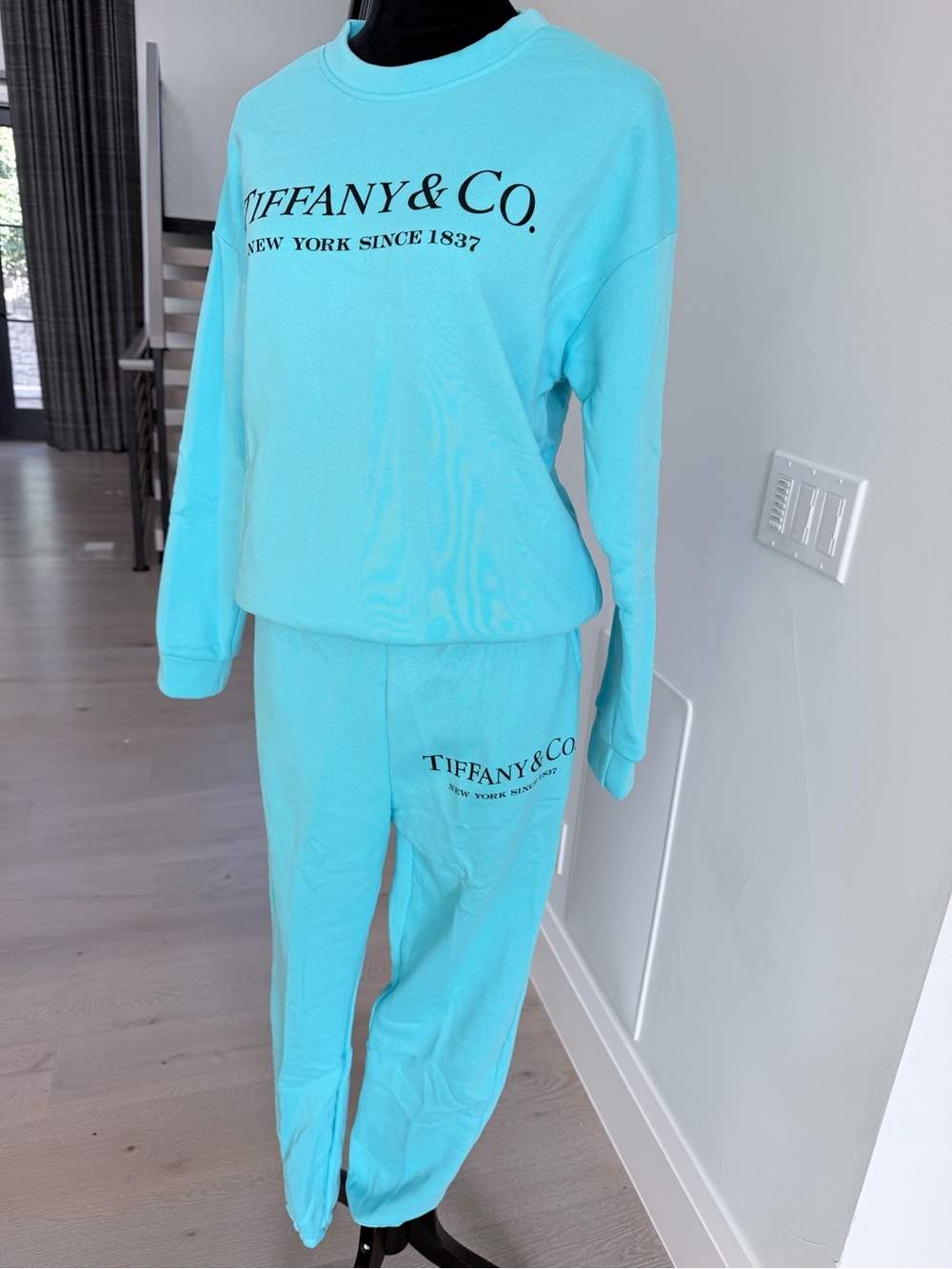 Tiffany & Co. Turquoise Tracksuit Matching Set size M - Picture 12 of 13